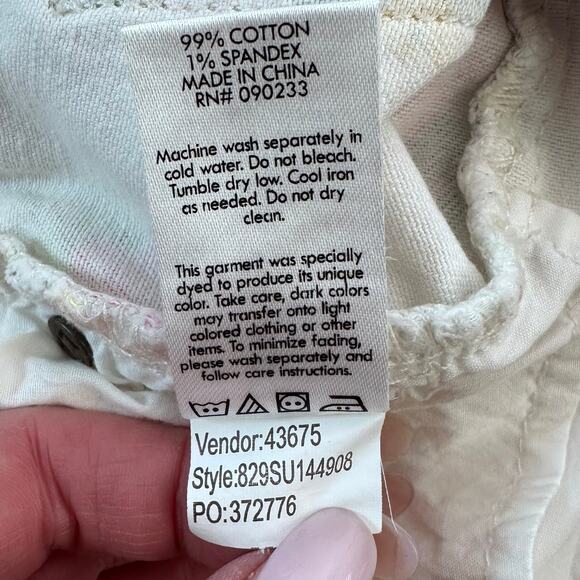 BULLHEAD Y2K High Rise White Floral Denim Mom Shorts Sz 3 - Picture 5 of 8